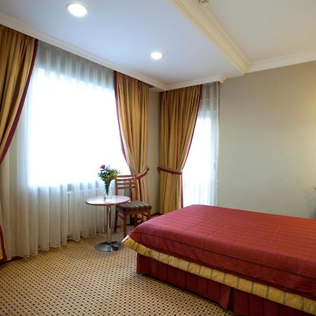 Sefa Hotel 2 צ'ורלו מראה חיצוני תמונה